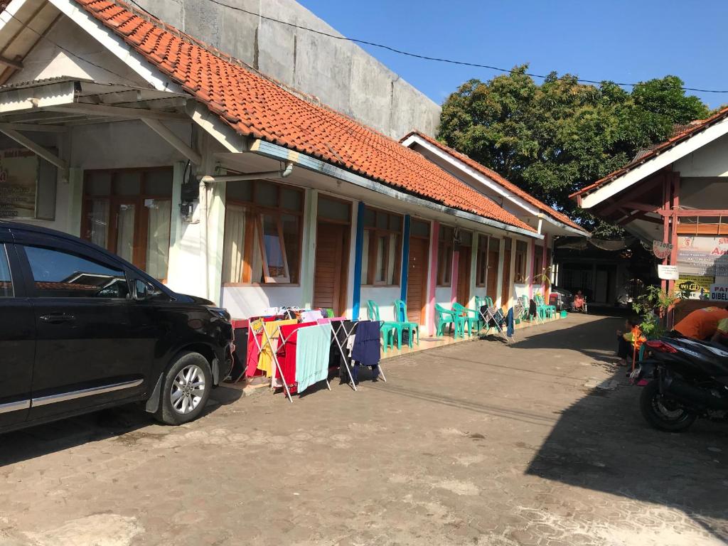 RedDoorz near Pantai Barat Pangandaran 2 photo