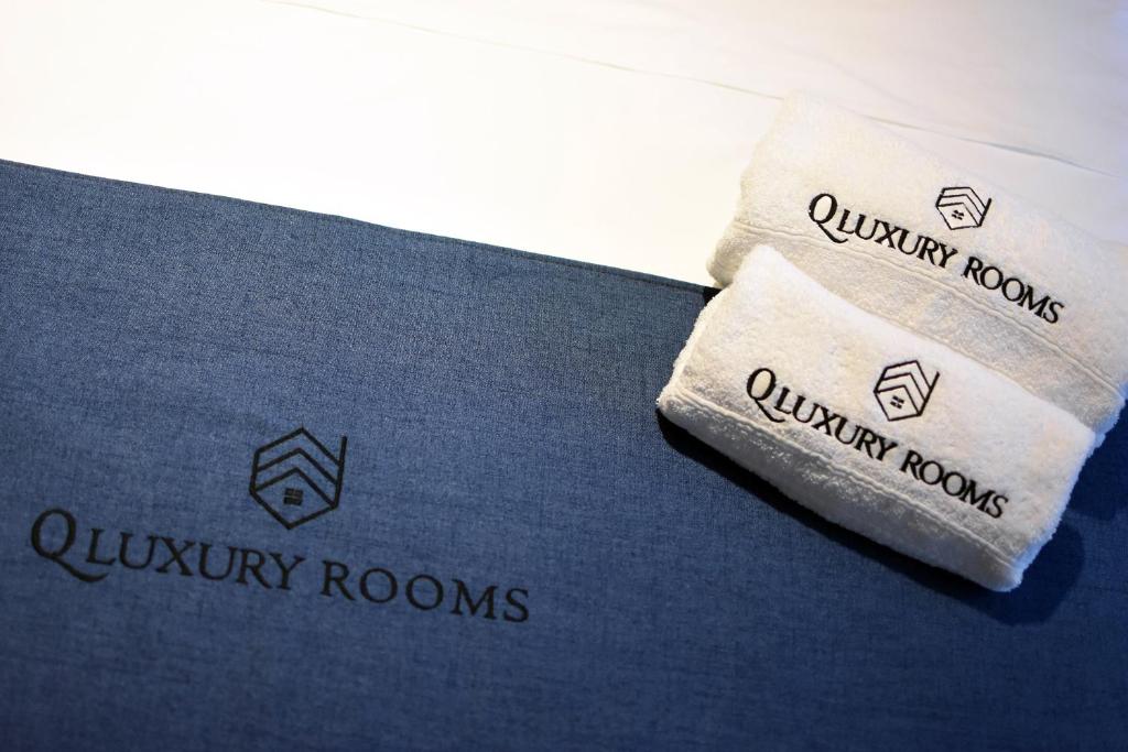 Q Luxury Rooms photo