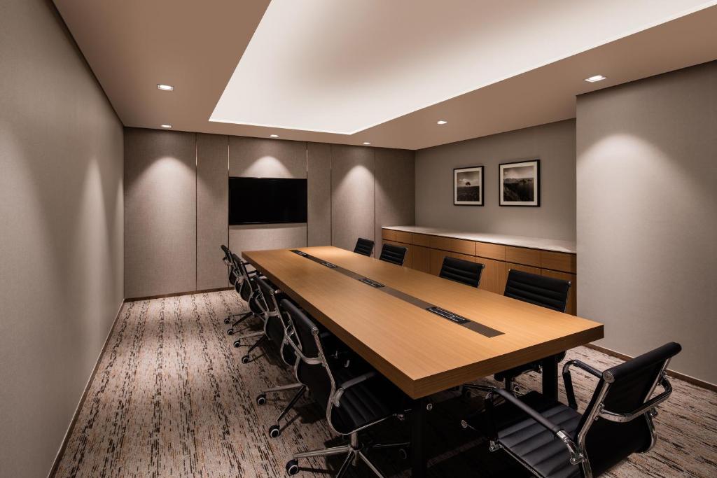 Ramada by Wyndham Seoul Sindorim photo