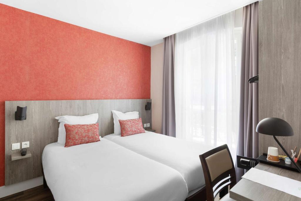 Sure Hotel by Best Western Paris Gare du Nord - 4
