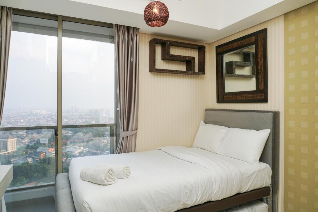 Modern Elegant Studio Apartment At Taman Anggrek Residence By