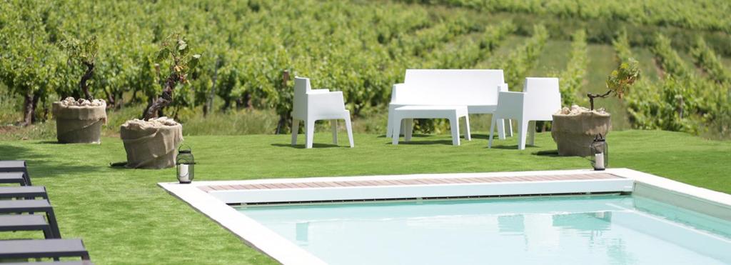 スイミングプール