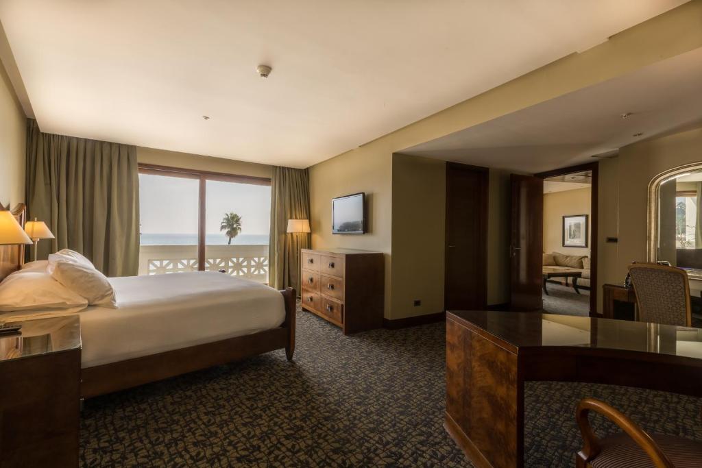 Suite Presidencial con cama grande - No fumadores

