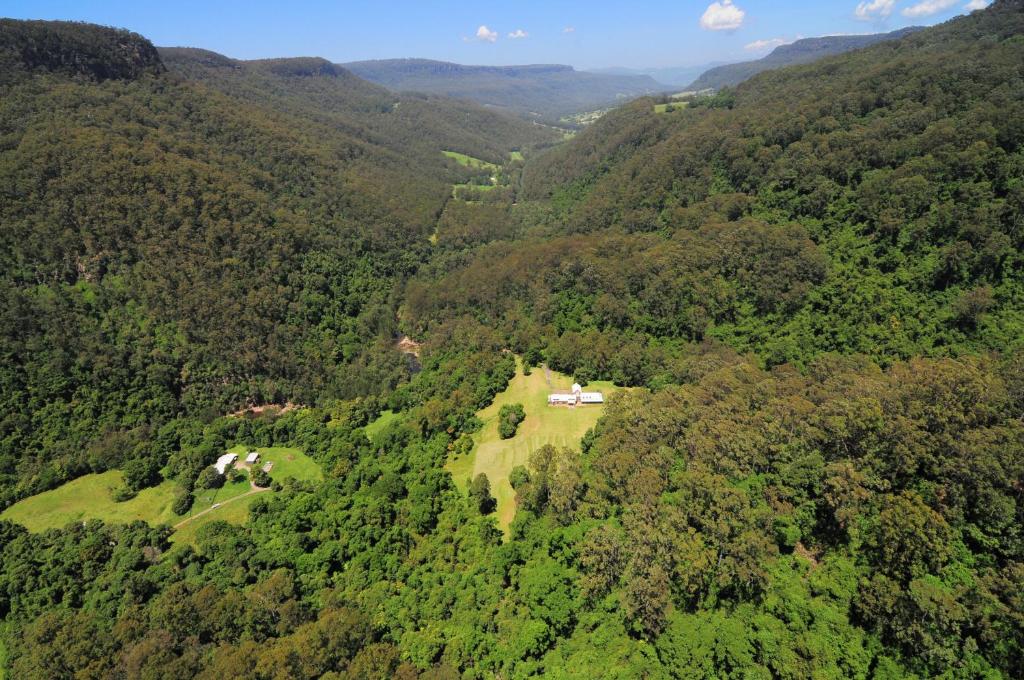 Yeola Lush location with river access, Upper Kangaroo River