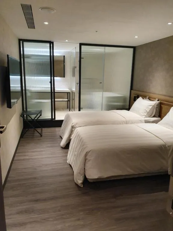 City Suites - Taoyuan Station, hotel in Taoyuan