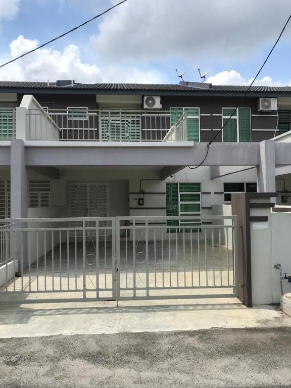 Tuah Homestay Melaka photo