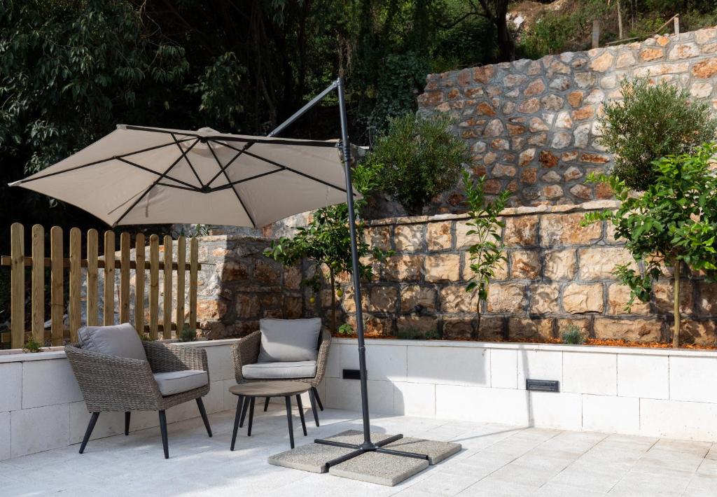 Apartments and Rooms Villa Naida photo