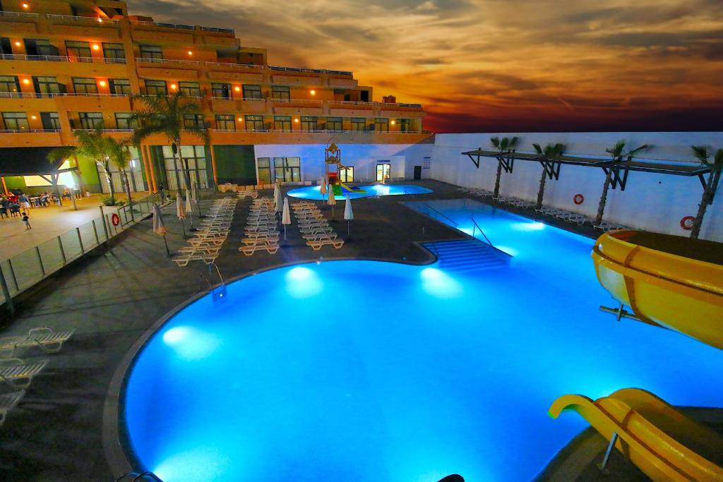 Advise Hotels Reina — Swimming pool in Vera, Andalusia