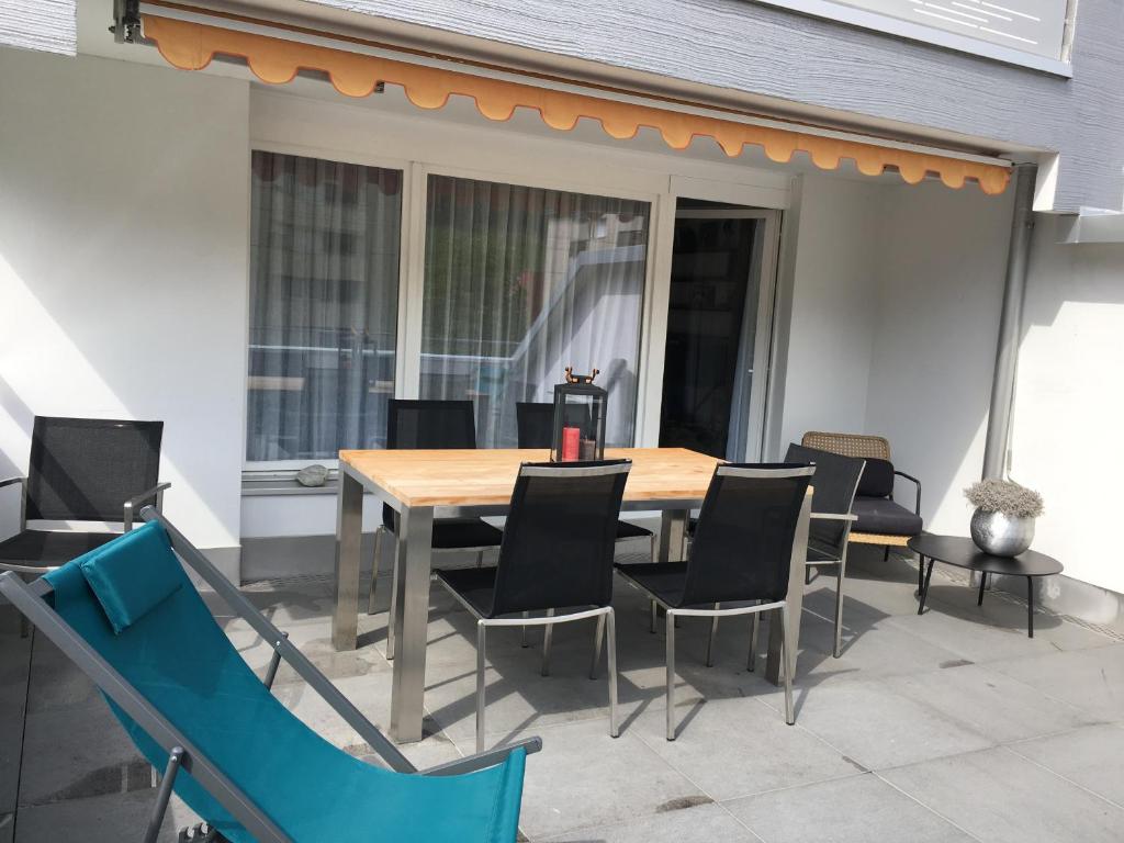 Summer Stay in Engelberg Apartment with Spacious Terrace & Mountain Views - 3