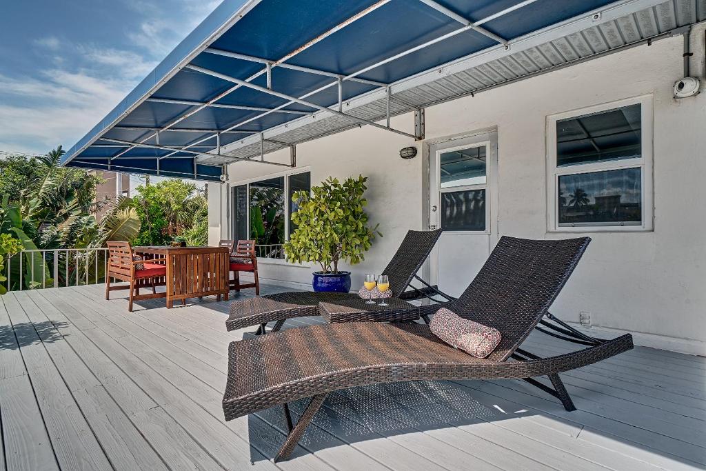 Balcony/terrace, 4145 By The Sea Inn & Suites in Fort Lauderdale (FL)