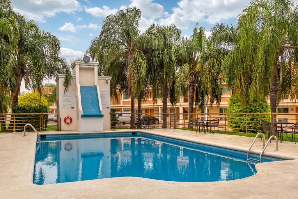 Comfort Inn Monterrey Norte Photo 6