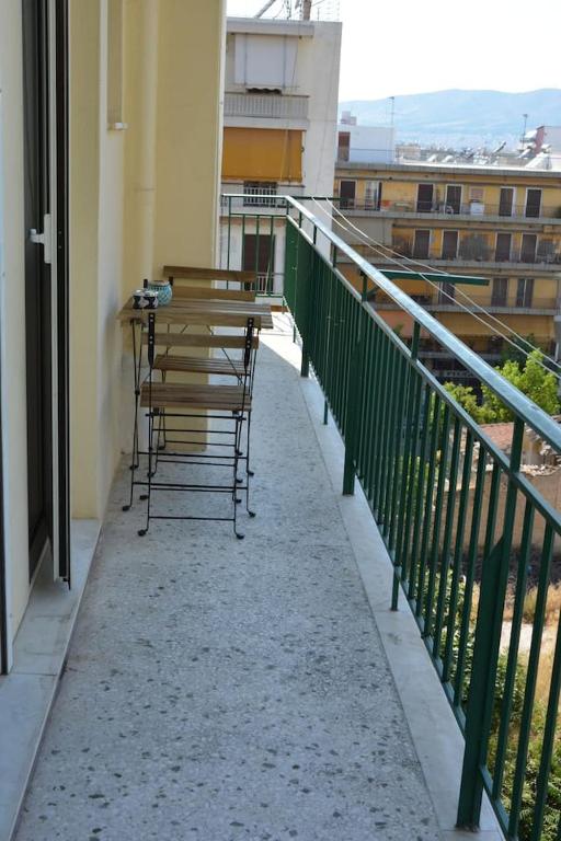 Modern apartment, 5΄ walk from central metro station photo
