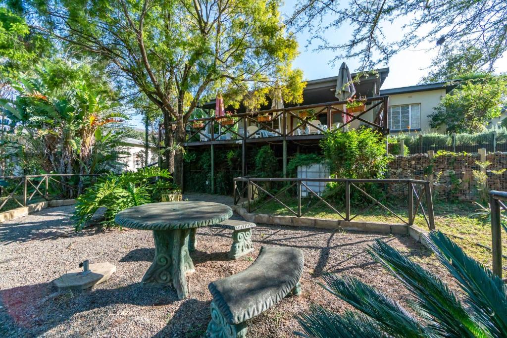 Old Coach Road Guest House — Hotel in Barberton