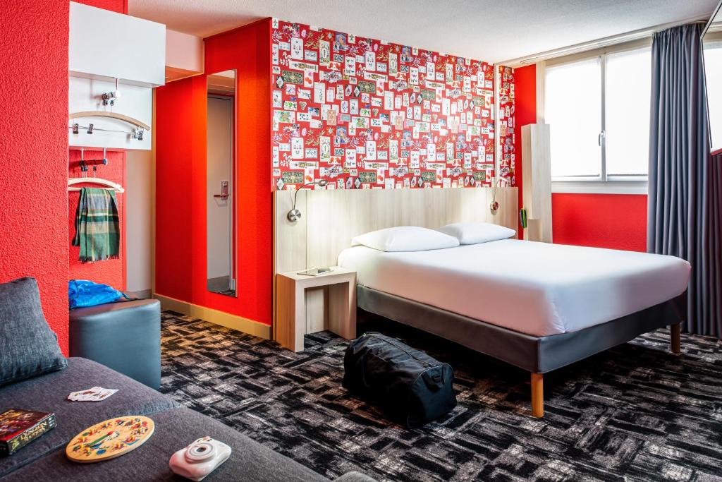 ibis Styles Reims Centre Photo 6
