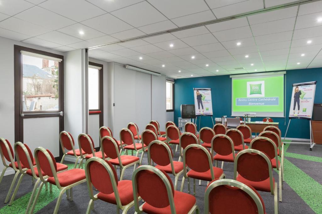 ibis Styles Reims Centre Photo 25