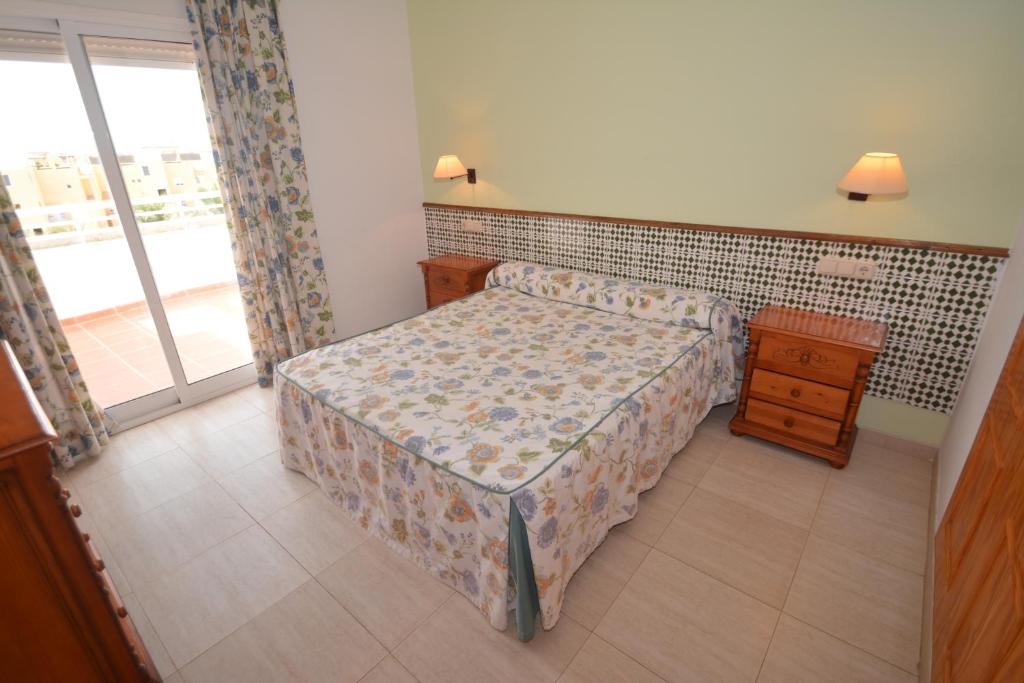 Apartamentos Mexico — Hotel rooms in Vera, Andalusia
