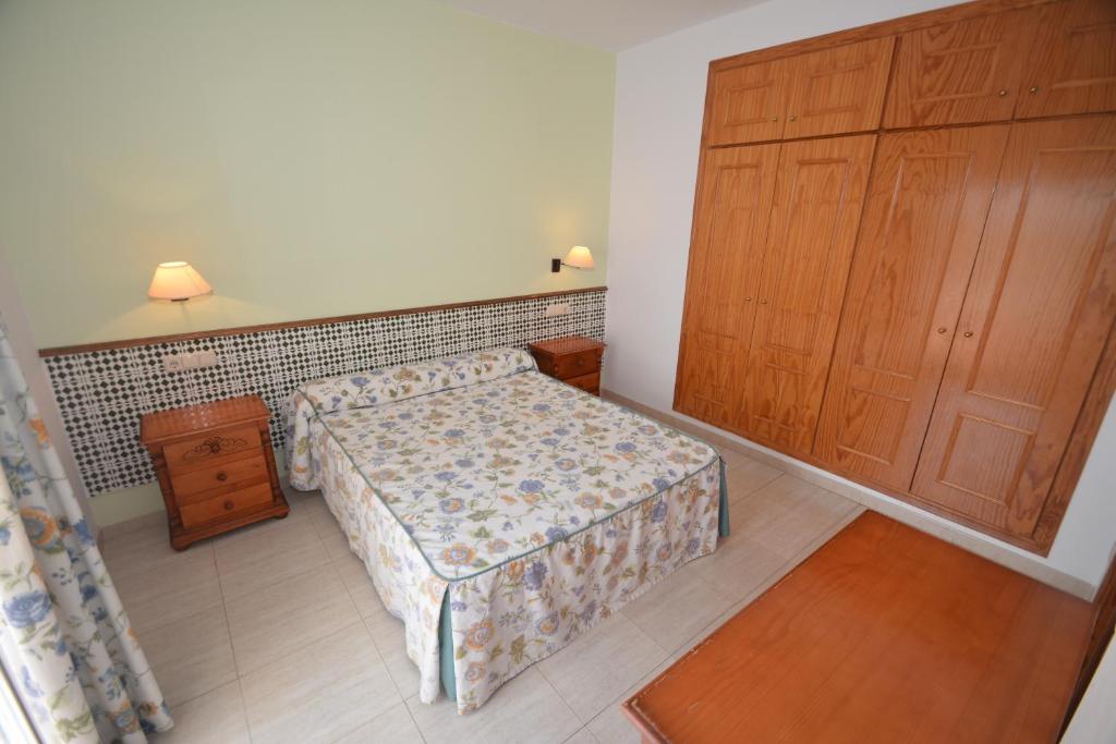 Apartamentos Mexico — Hotel rooms in Vera, Andalusia