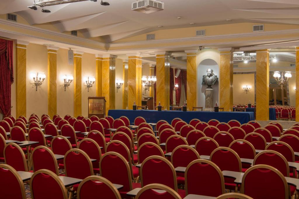Rome Bettoja Massimo D'Azeglio Hotel Additional