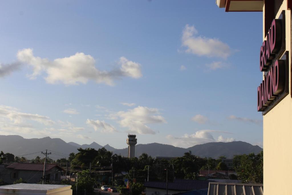 Grand Diamond Hotel Trinidad photo