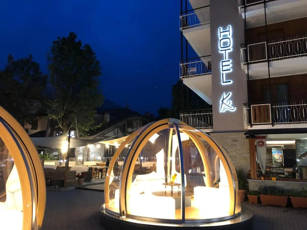 Hotel K2, hotel in Sauze dʼOulx