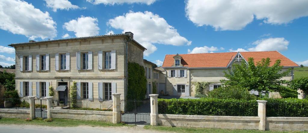 Clos 1906 — Hotel in Libourne