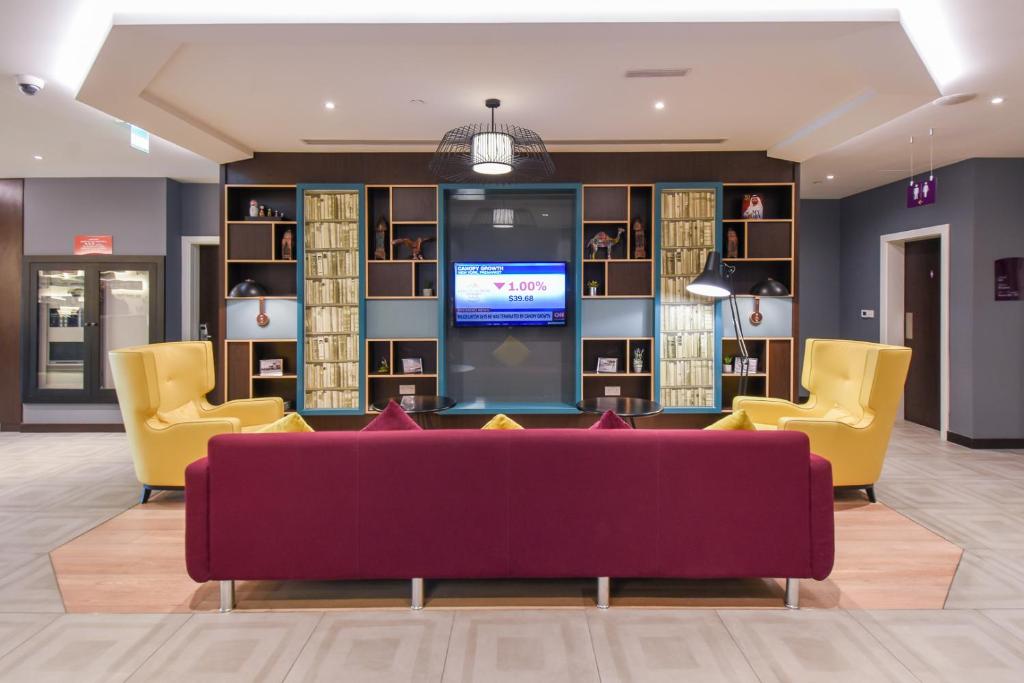 Lobby, Premier Inn Dubai International Airport in Dubai
