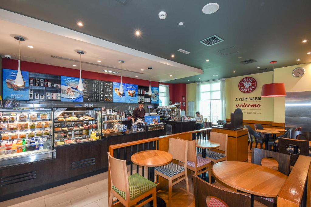 Premier Inn Dubai International Airport - An Emirates Group Company — Restaurant & bars in Dubai