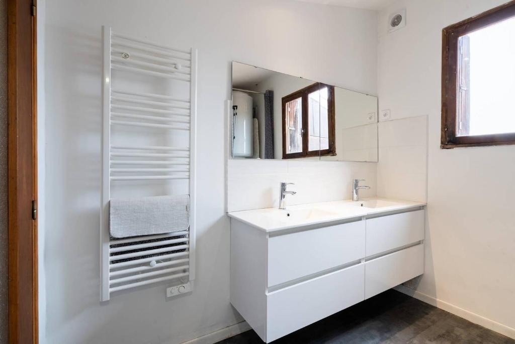 Appartement 7 - tout equipe, fonctionnel - Carmes, Toulouse photo