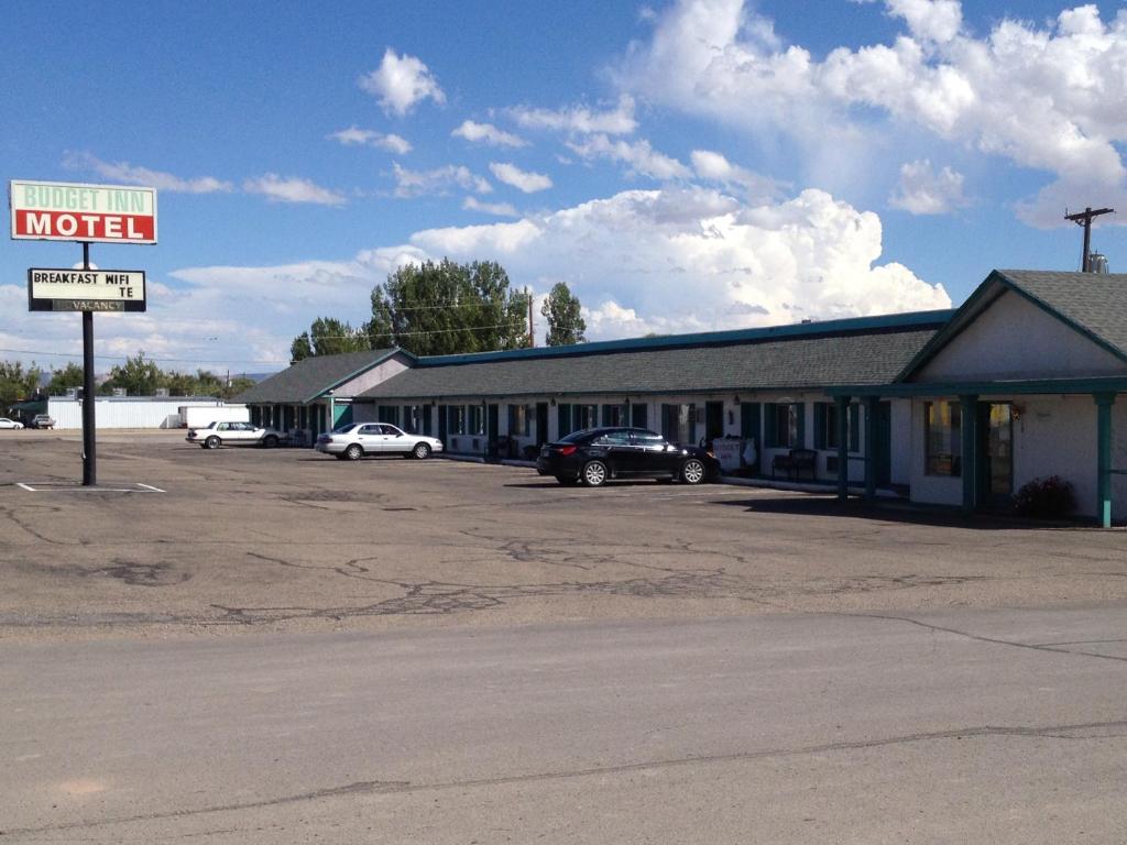 Budget Inn photo