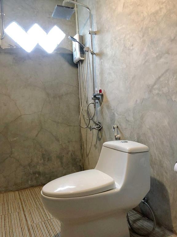 ห้องน้ำ