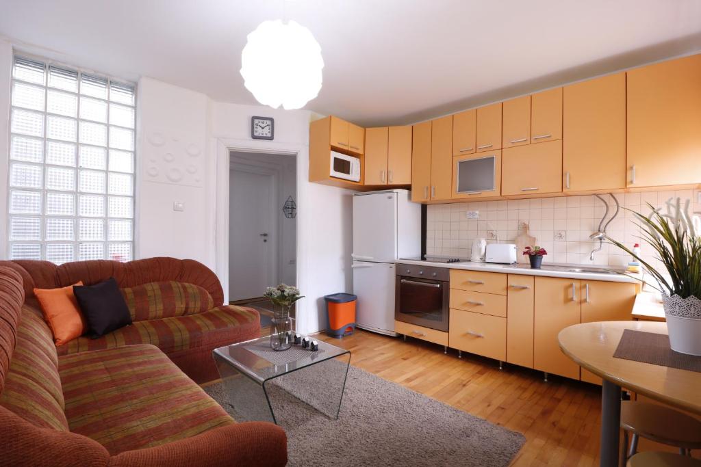 City Center House - 1