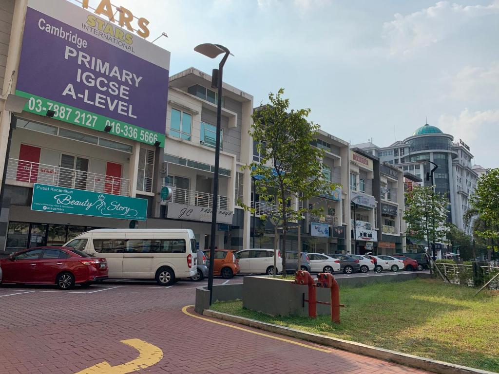 Kyra Luxury Duplex Studio @ Pinnacle Kelana Jaya photo