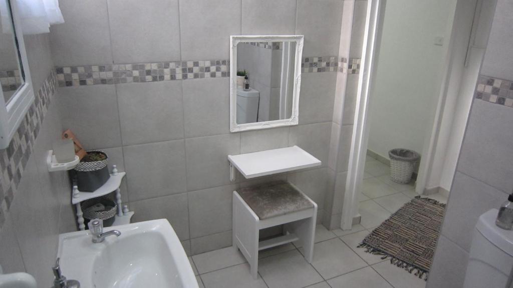 See Rus Self catering unit in Westbrook KZN Private Neat and Cosy photo