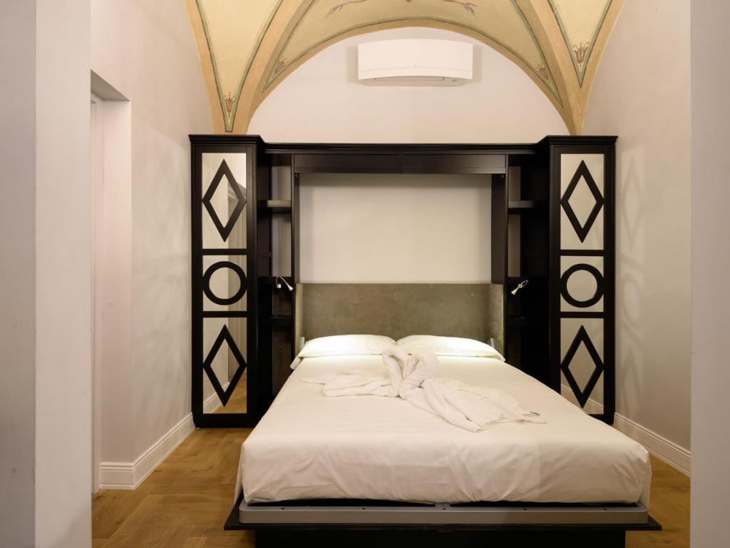 Vivaldi luxury suites - 5
