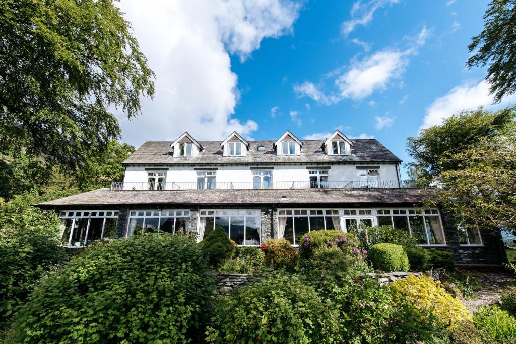 Borrowdale Gates Hotel — Hotel in Keswick
