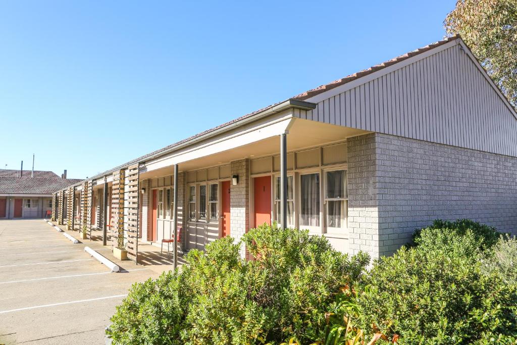 Kite Street Units — Hotel in Orange