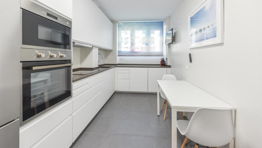 Apartamento lujo playa Lasiesta3 - 4
