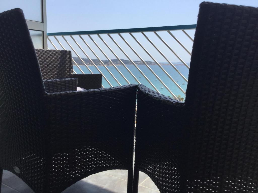 VUE MER 3 mn A PIED DE LA PLAGE LUMINEUX ET MODERNE - 2
