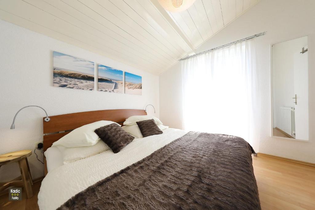 Apartment Josip, Vir