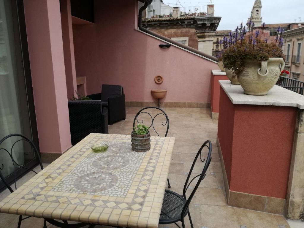 Balcony/terrace, Altevolte Rooms in Catania