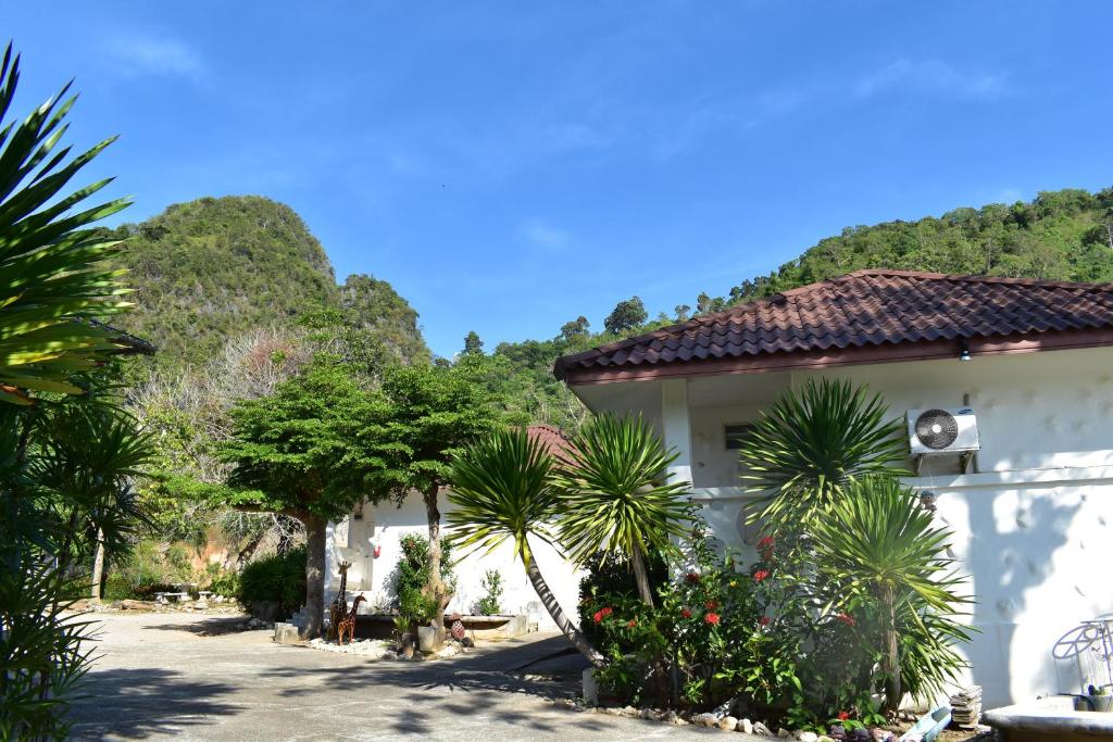 Rai Win Resort photo