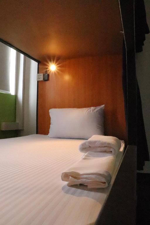 Miracle City Inn Hostel photo