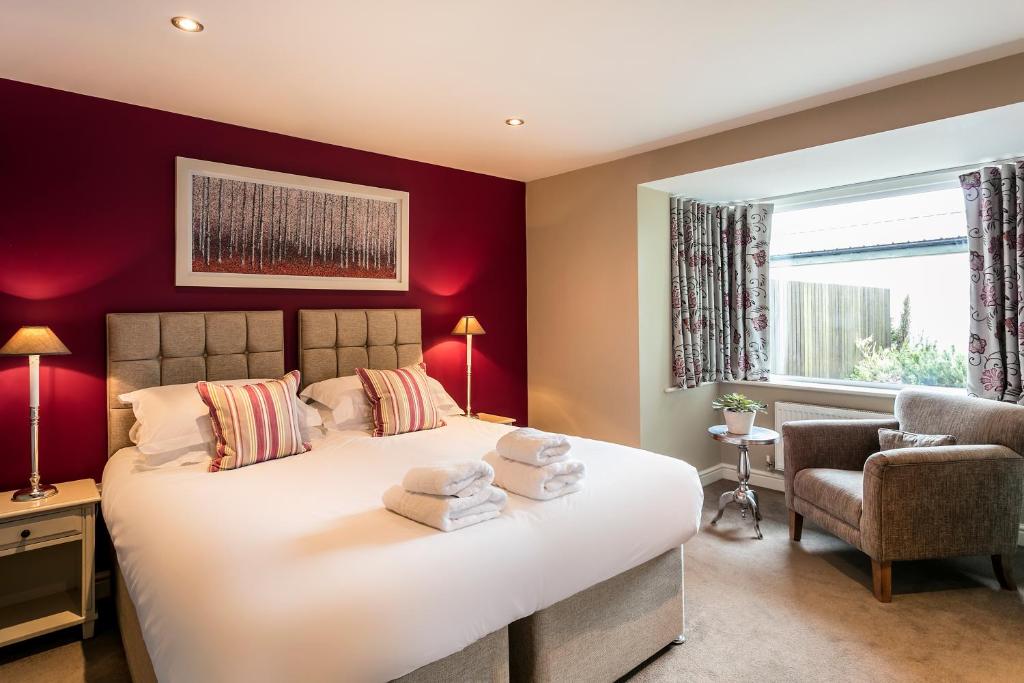 The Townhouses @ Carus Green photo 2