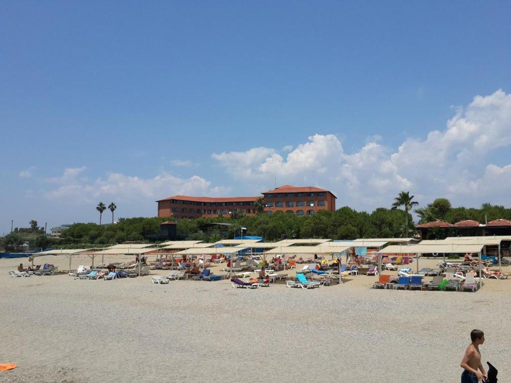 Club Turtas Beach - All Inclusive — Beach in Alanya