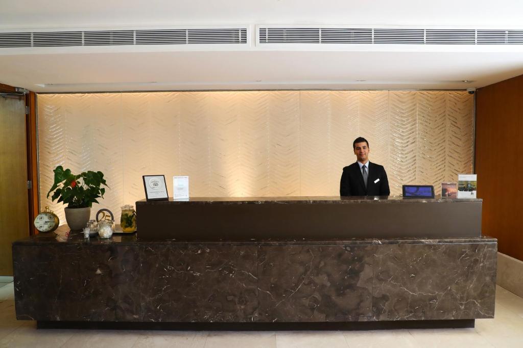 AlQasr Metropole Hotel photo