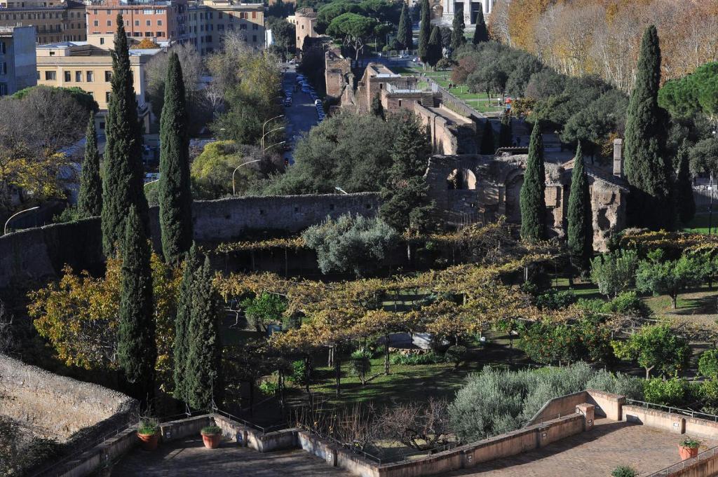 Domus Sessoriana — Attractions in the area in Rome, Lazio