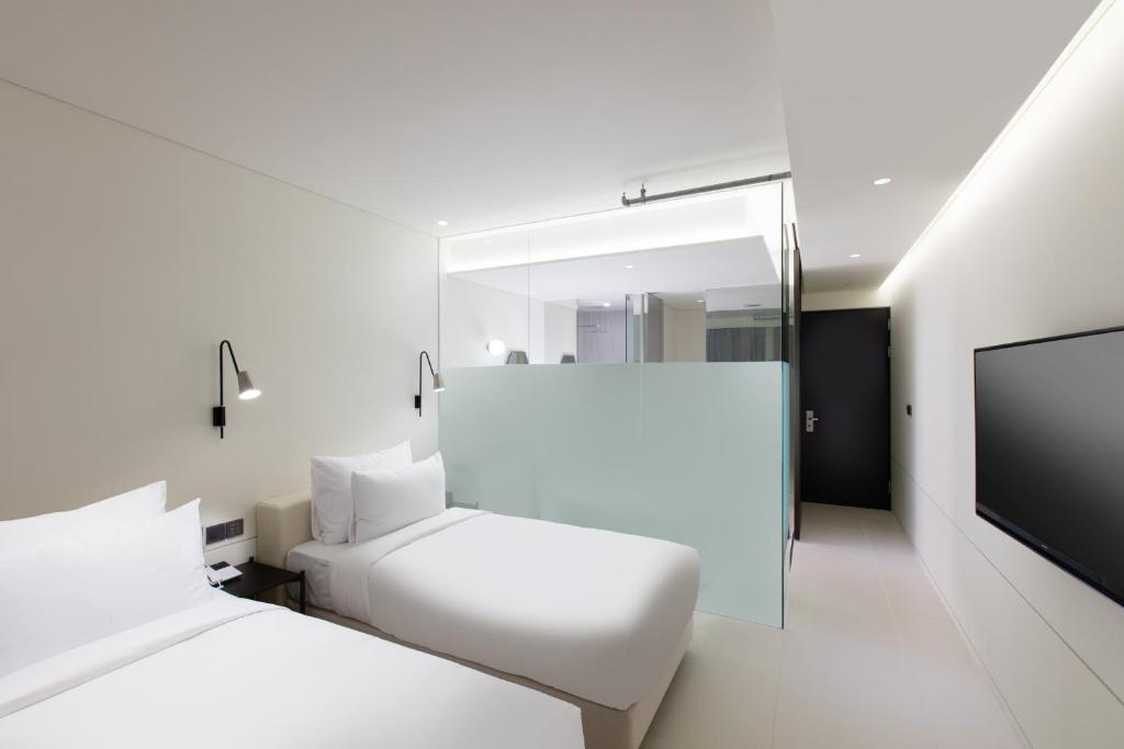 Incheon Parkmarine Hotel Additional