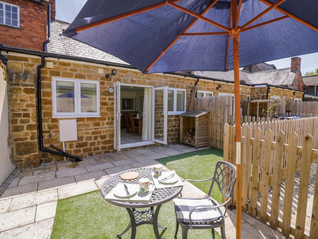Treacle Cottage, Tysoe photo 4
