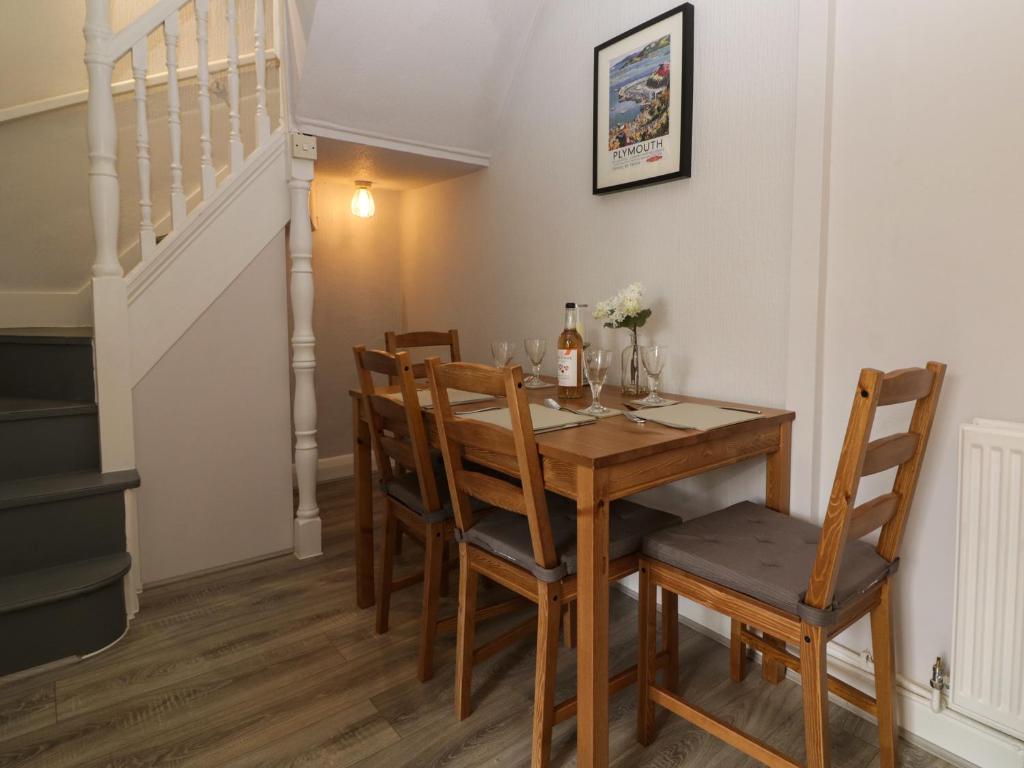 Harbourside Cottage (Torquay) photo 5