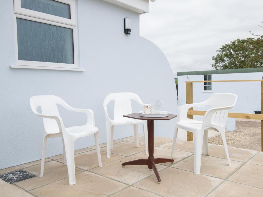 Village View, Burton Bradstock photo 8